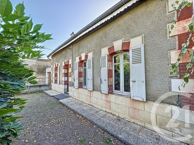 Maison à vendre - 6 pièces - 116 m2 - Varennes Sur Allier - 03 - AUVERGNE