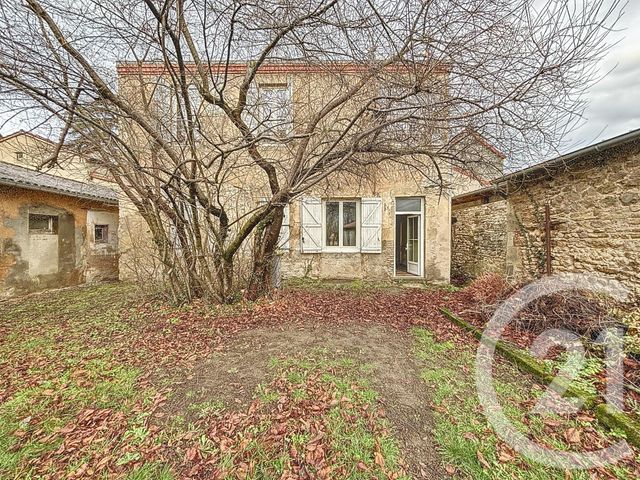 Maison à vendre - 12 pièces - 220 m2 - Gannat - 03 - AUVERGNE