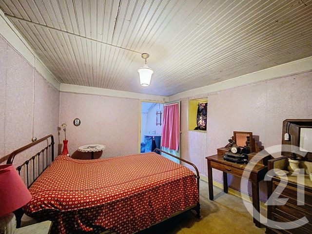 Maison à vendre - 5 pièces - 82,60 m2 - Gannat - 03 - AUVERGNE