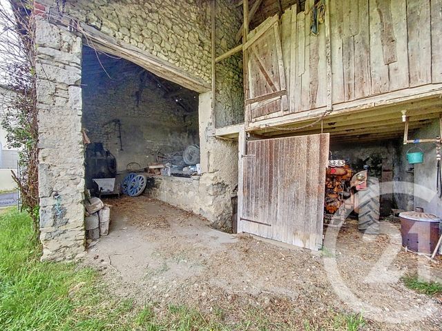 Afficher la photo en grand Maison à vendre - 5 pièces - 112,82 m2 - Chaptuzat - 63 - AUVERGNE