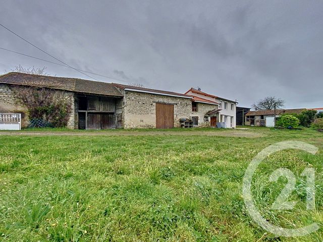 Afficher la photo en grand Maison à vendre - 5 pièces - 112,82 m2 - Chaptuzat - 63 - AUVERGNE