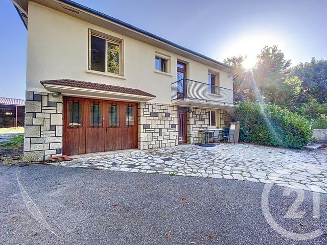 Maison à vendre - 7 pièces - 129,37 m2 - Charmes - 03 - AUVERGNE