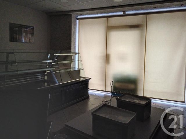 Commerce à louer - 97 m2 - 03 - AUVERGNE