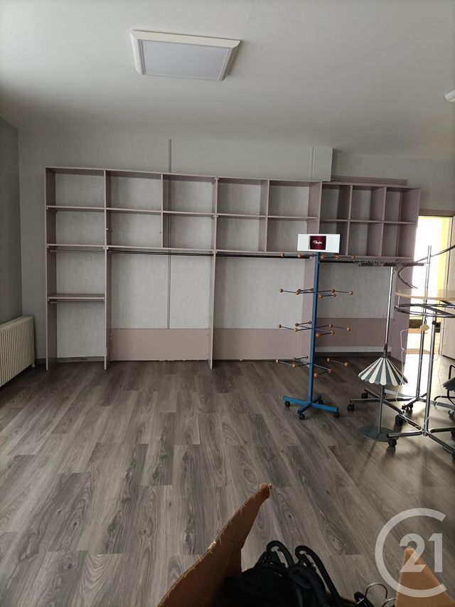 Appartement &agrave; louer - 2 pi&egrave;ces - 92,40 m2 - Chantelle - 03 - AUVERGNE