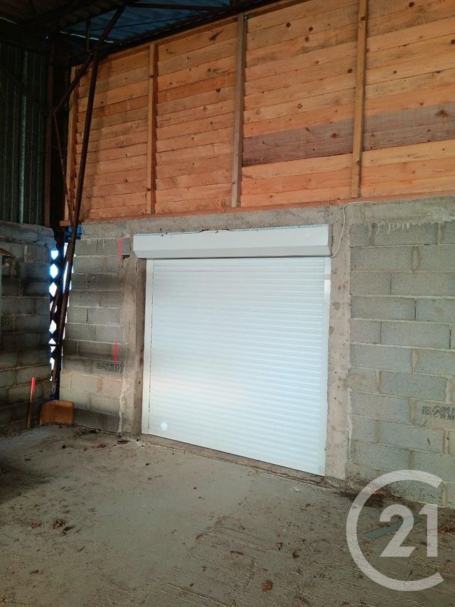 Maison à vendre - 1 pièce - 580 m2 - St Quintin Sur Sioule - 63 - AUVERGNE