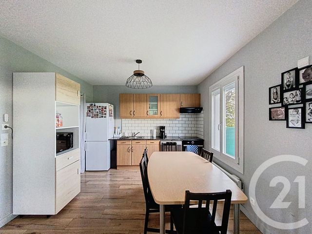 Maison à vendre - 3 pièces - 70,56 m2 - Effiat - 63 - AUVERGNE