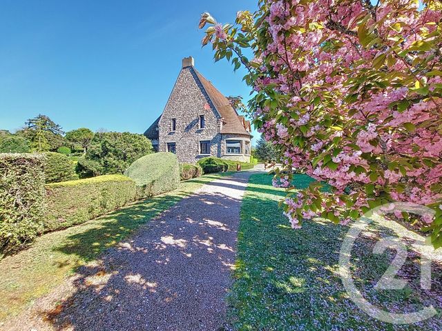 Maison à vendre - 7 pièces - 230,31 m2 - Aigueperse - 63 - AUVERGNE