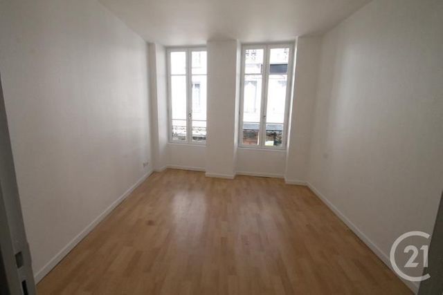 Appartement F1 à louer GANNAT