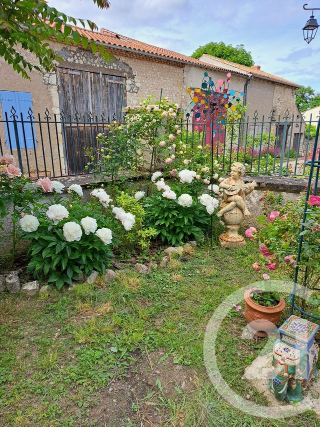 Maison à vendre - 6 pièces - 218 m2 - Charroux - 03 - AUVERGNE