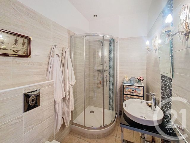 Maison à vendre - 6 pièces - 218 m2 - Charroux - 03 - AUVERGNE