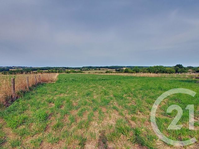 Afficher la photo en grand Maison à vendre - 6 pièces - 145 m2 - Lalizolle - 03 - AUVERGNE