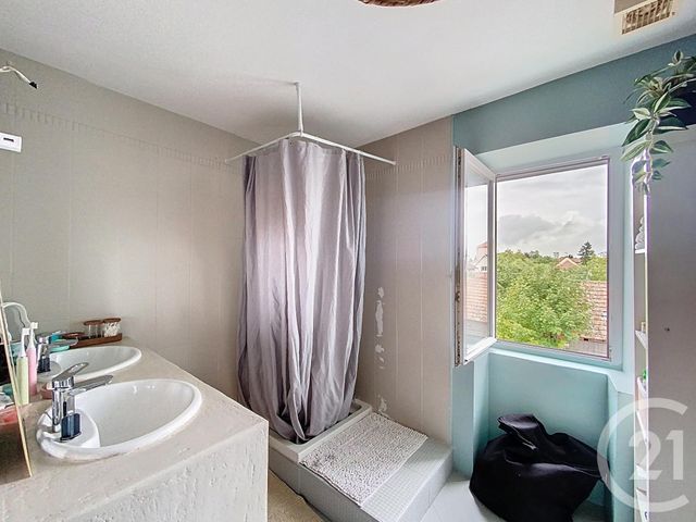 Maison à vendre - 9 pièces - 315 m2 - Gannat - 03 - AUVERGNE