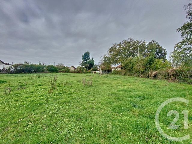 Terrain à vendre - 1000 m2 - Bussieres Et Pruns - 63 - AUVERGNE