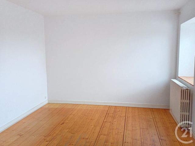Appartement à louer - 2 pièces - 45,83 m2 - Gannat - 03 - AUVERGNE