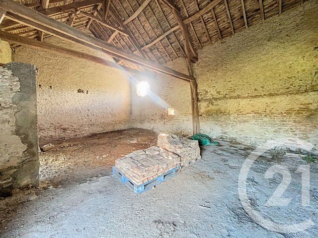 Afficher la photo en grand Maison à vendre - 2 pièces - 78 m2 - Chouvigny - 03 - AUVERGNE