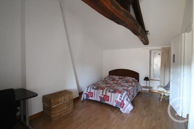 Afficher la photo en grand Maison à louer - 3 pièces - 82,73 m2 - Bussieres Et Pruns - 63 - AUVERGNE