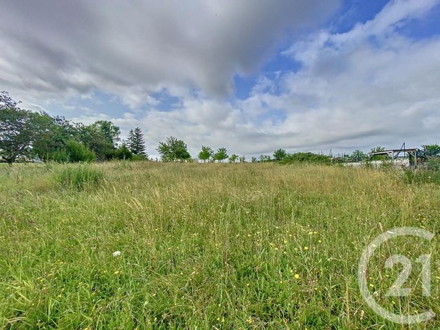 Terrain à vendre - 1700 m2 - Begues - 03 - AUVERGNE