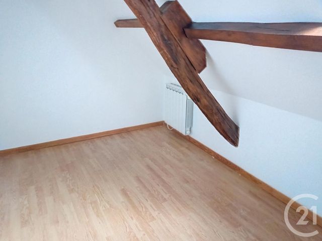 Afficher la photo en grand Maison à louer - 4 pièces - 87,50 m2 - Vendat - 03 - AUVERGNE