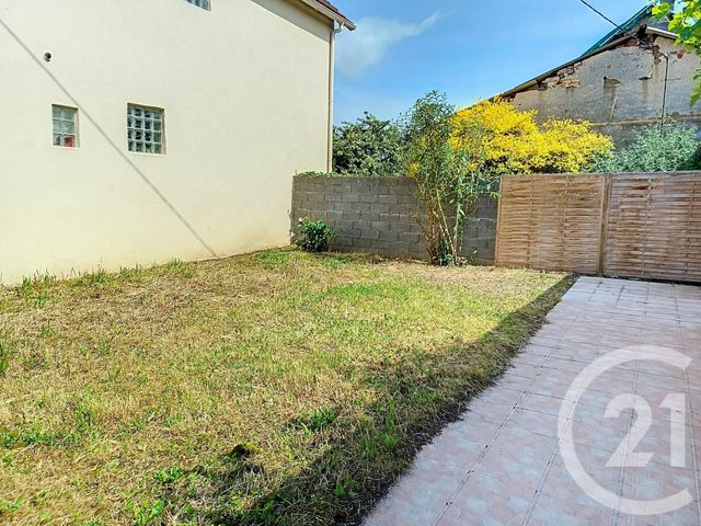 Afficher la photo en grand Maison à louer - 4 pièces - 87,50 m2 - Vendat - 03 - AUVERGNE