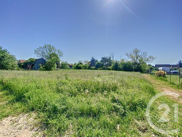 Terrain à vendre - 1439 m2 - St Germain De Salles - 03 - AUVERGNE