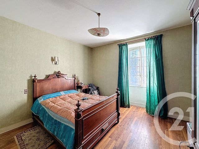 Maison &agrave; vendre - 9 pi&egrave;ces - 196,06 m2 - Ebreuil - 03 - AUVERGNE