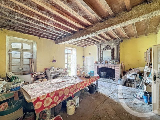 Maison &agrave; vendre - 9 pi&egrave;ces - 196,06 m2 - Ebreuil - 03 - AUVERGNE