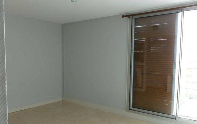 Appartement Studio à louer - 1 pièce - 33 m2 - Clermont Ferrand - 63 - AUVERGNE