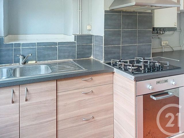 Maison &agrave; louer - 5 pi&egrave;ces - 148,31 m2 - Brout Vernet - 03 - AUVERGNE