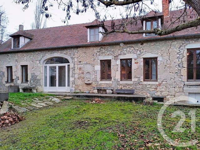 Maison &agrave; louer - 6 pi&egrave;ces - 150 m2 - Vicq - 03 - AUVERGNE