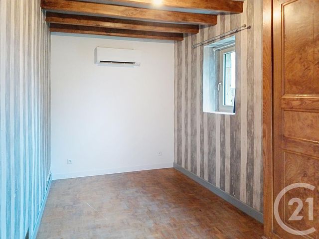 Maison &agrave; louer - 6 pi&egrave;ces - 150 m2 - Vicq - 03 - AUVERGNE