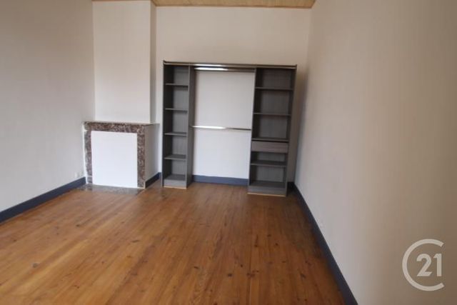 Appartement &agrave; louer - 2 pi&egrave;ces - 46,86 m2 - Vichy - 03 - AUVERGNE