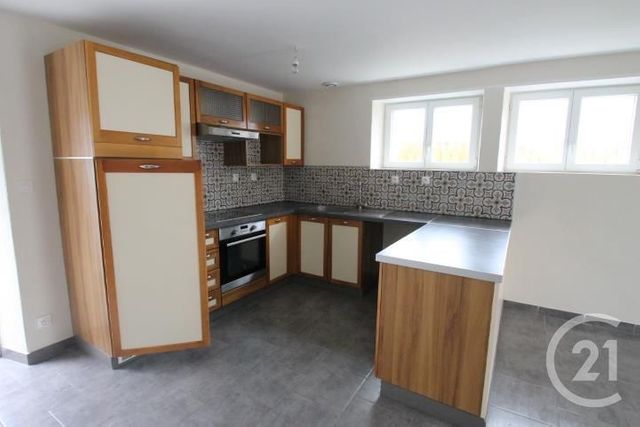 Maison &agrave; louer - 4 pi&egrave;ces - 79 m2 - Vichy - 03 - AUVERGNE