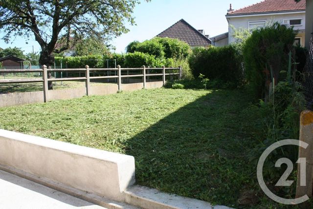 Maison &agrave; louer - 4 pi&egrave;ces - 79 m2 - Vichy - 03 - AUVERGNE