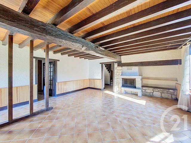 Maison &agrave; vendre - 7 pi&egrave;ces - 142 m2 - St Bonnet De Rochefort - 03 - AUVERGNE