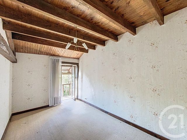 Maison &agrave; vendre - 7 pi&egrave;ces - 142 m2 - St Bonnet De Rochefort - 03 - AUVERGNE