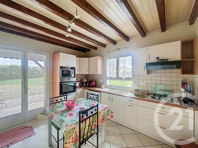 Maison &agrave; vendre - 7 pi&egrave;ces - 145 m2 - St Bonnet De Rochefort - 03 - AUVERGNE