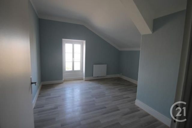 Appartement F2 &agrave; louer - 2 pi&egrave;ces - 43,19 m2 - Gannat - 03 - AUVERGNE