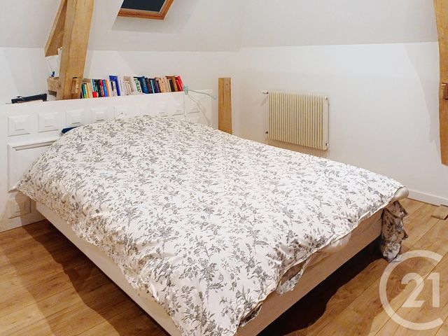 Maison &agrave; louer - 6 pi&egrave;ces - 182,50 m2 - Marcillat - 63 - AUVERGNE