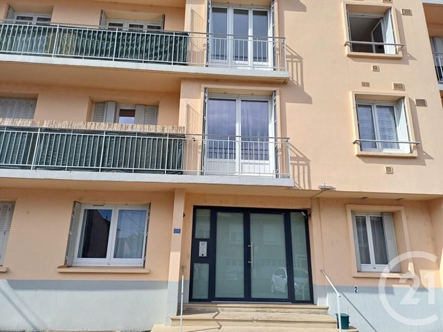 Appartement F1 &agrave; louer - 2 pi&egrave;ces - 23,86 m2 - Gannat - 03 - AUVERGNE