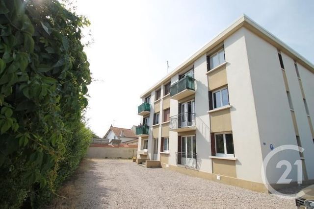 Appartement F1 à louer GANNAT