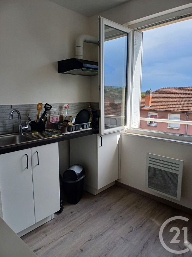 Appartement F1 &agrave; louer - 2 pi&egrave;ces - 23,86 m2 - Gannat - 03 - AUVERGNE