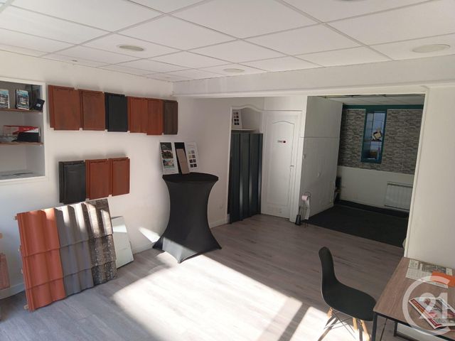 Appartement Local &agrave; louer - 2 pi&egrave;ces - 37 m2 - Gannat - 03 - AUVERGNE