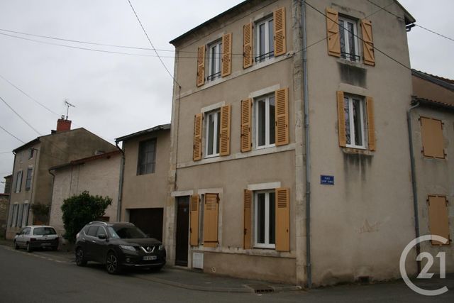 Maison &agrave; louer - 4 pi&egrave;ces - 85,66 m2 - Gannat - 03 - AUVERGNE