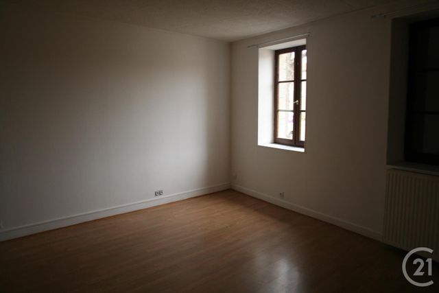 Maison &agrave; louer - 4 pi&egrave;ces - 85,66 m2 - Gannat - 03 - AUVERGNE