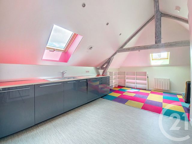 Appartement F2 &agrave; louer - 2 pi&egrave;ces - 32 m2 - Gannat - 03 - AUVERGNE
