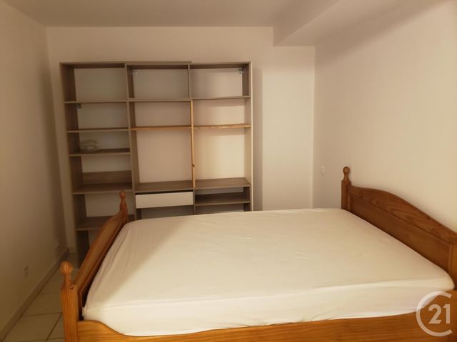 Appartement T1 &agrave; louer - 1 pi&egrave;ce - 30,41 m2 - Gannat - 03 - AUVERGNE