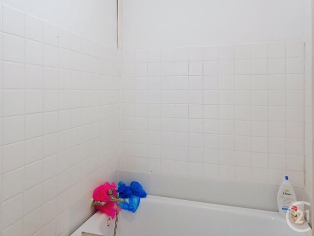 Appartement F3 &agrave; louer - 3 pi&egrave;ces - 80,97 m2 - Varennes Sur Allier - 03 - AUVERGNE