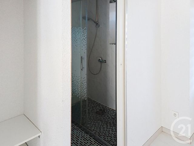 Maison &agrave; louer - 3 pi&egrave;ces - 59 m2 - Effiat - 63 - AUVERGNE