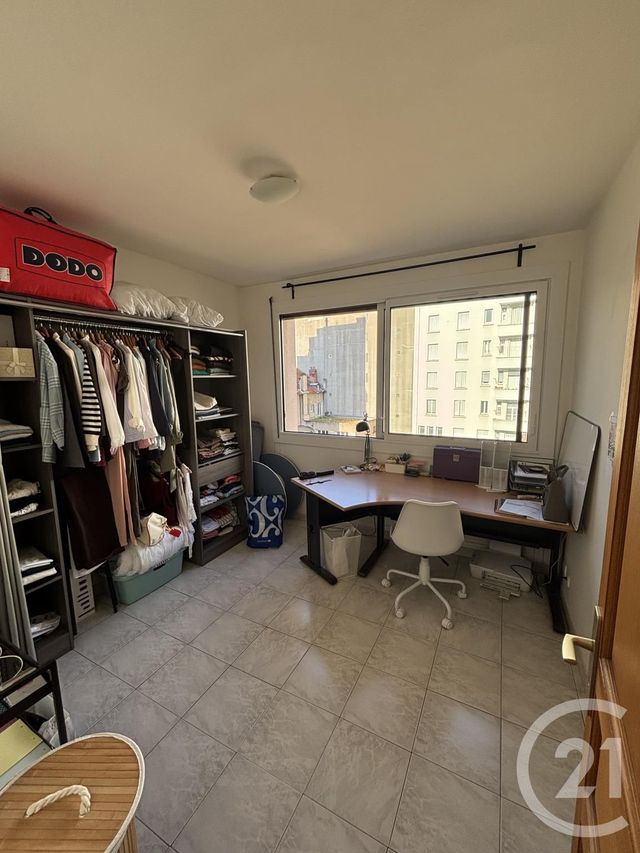 Appartement F3 &agrave; louer - 3 pi&egrave;ces - 59 m2 - Clermont Ferrand - 63 - AUVERGNE