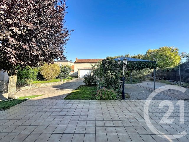 Maison &agrave; vendre - 5 pi&egrave;ces - 176,37 m2 - Escurolles - 03 - AUVERGNE